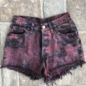 Vintage 90’s Tie Dye Levi’s Cut Off Jean Shorts 4